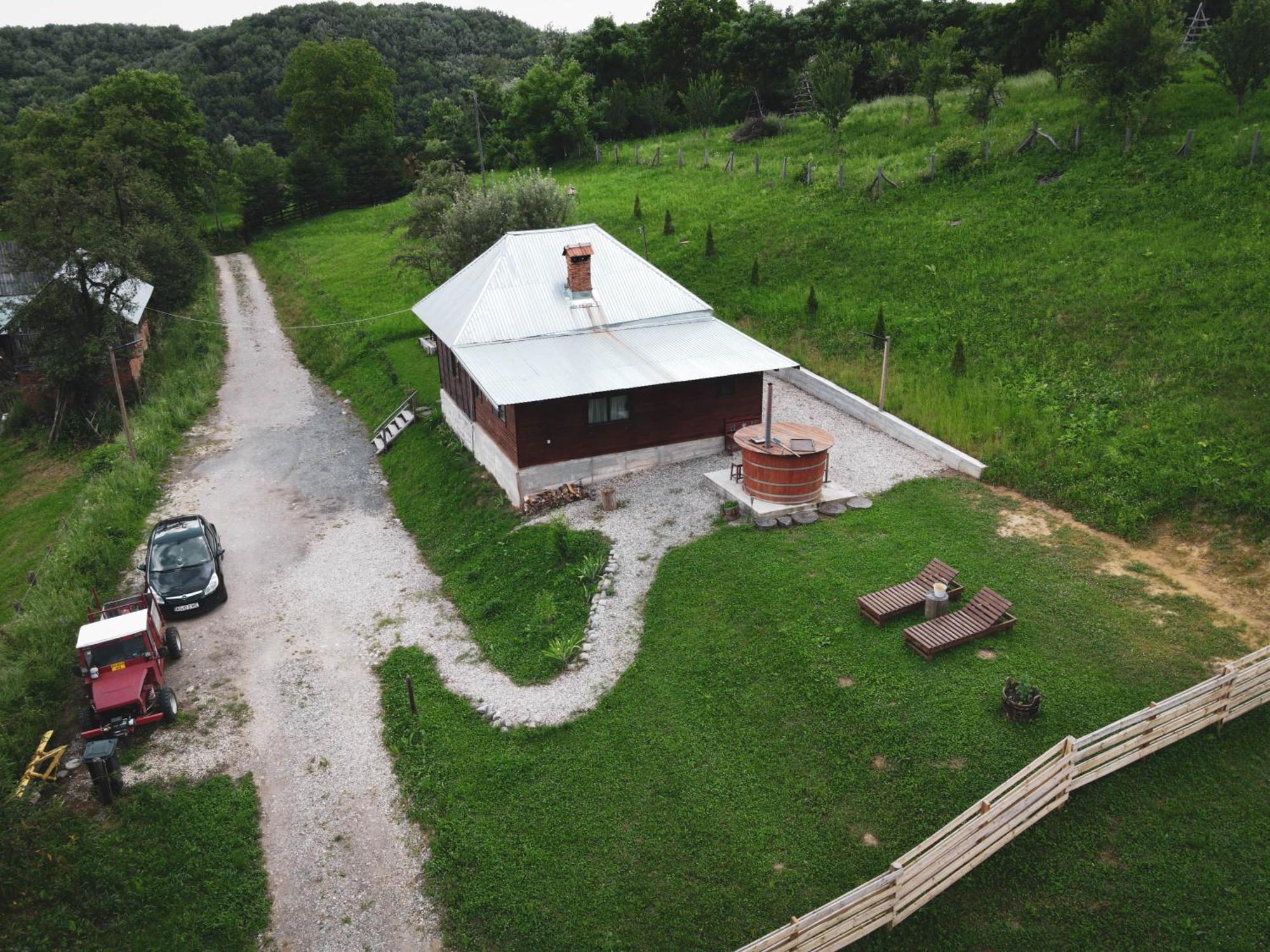 Cabana Valea Lui Mas Robaia ภายนอก รูปภาพ